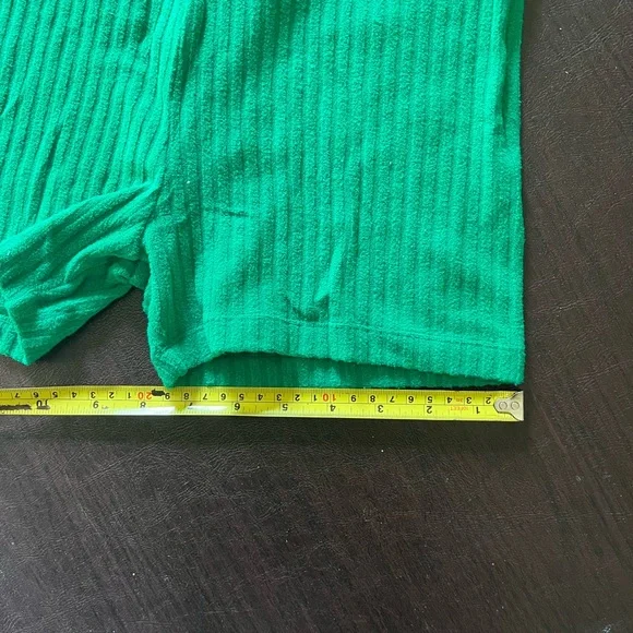 Green Ribbed Two-Piece Set - Picture 4 of 10